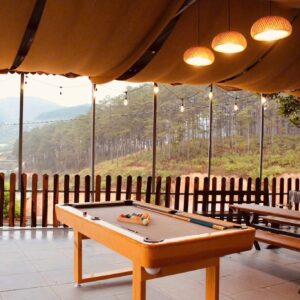 bàn bida gỗ thông Choper SN thông tự nhiên sân thượng homestay Đà Lạt